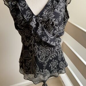 Black and Gray Paisley Women's Top